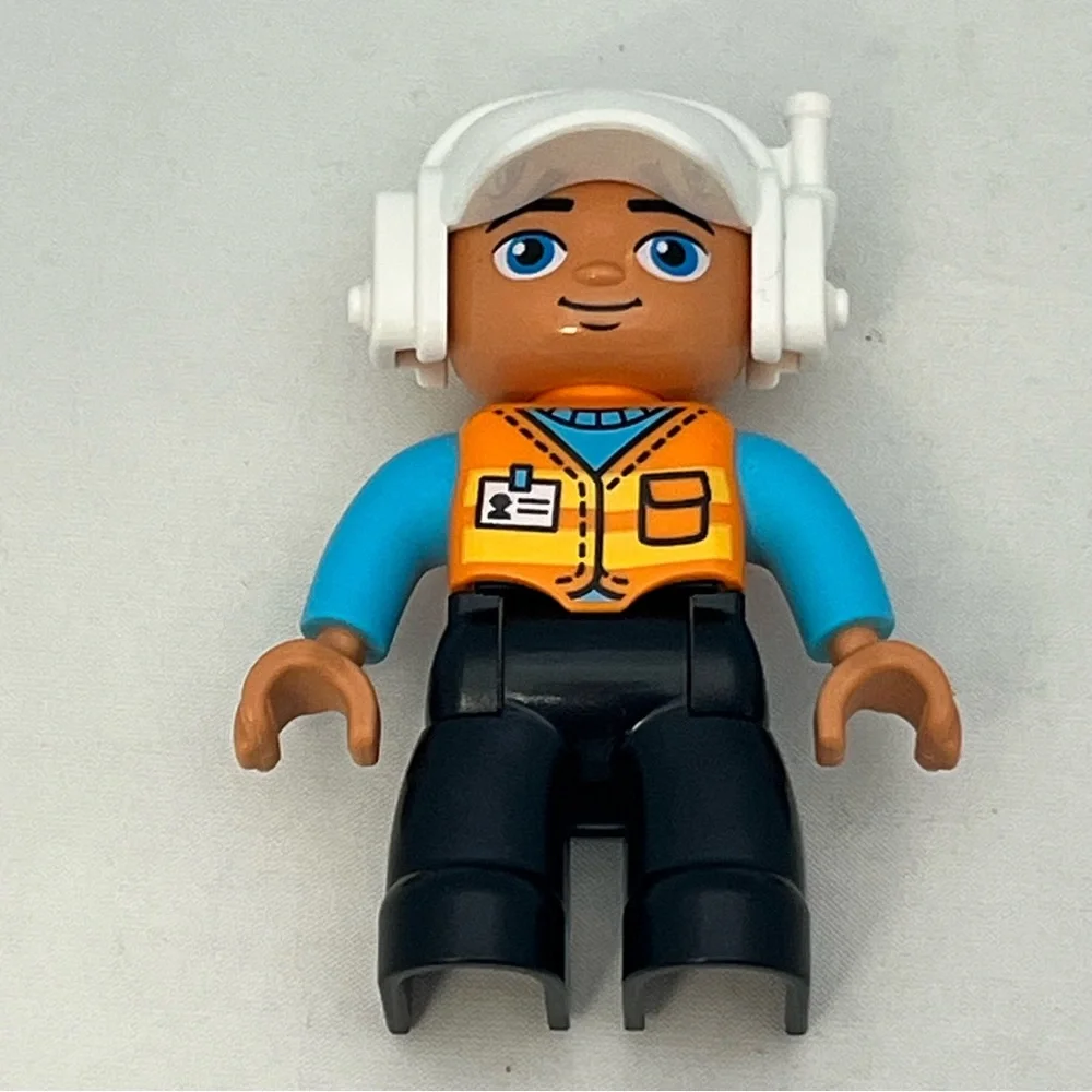 Set Of 11 Lego Duplo Figures From Various Sets Construction Worker Pilot Kids